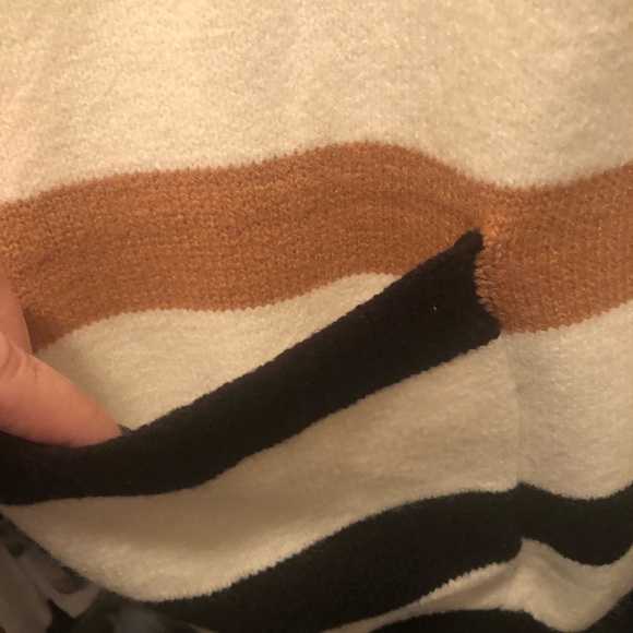 LuLaRoe Peyton Striped Cardigan XL NWT - Picture 5 of 6